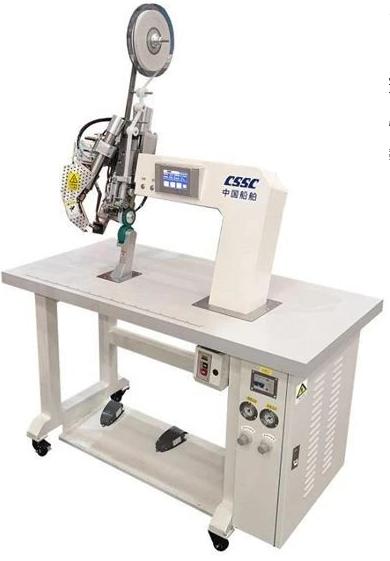 平面口罩機、N95口罩機和防護服壓條機和的研發(fā)制造任務